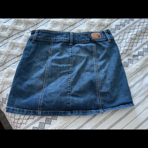 American Eagle Jean Skirt - Picture 2 of 4